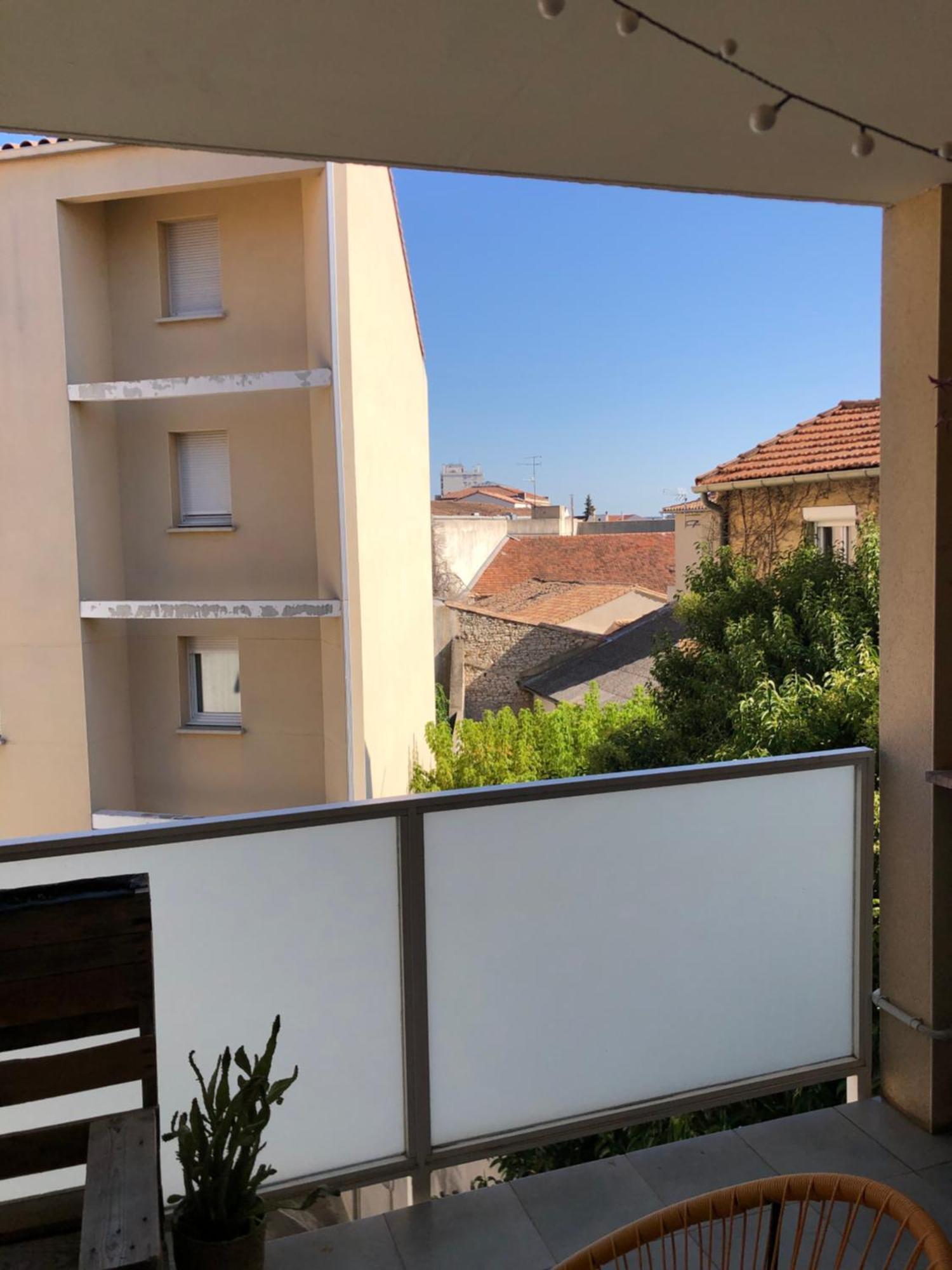 Bel Appartement Nimois Au Calme Avec Balcon Nîmes Exteriér fotografie